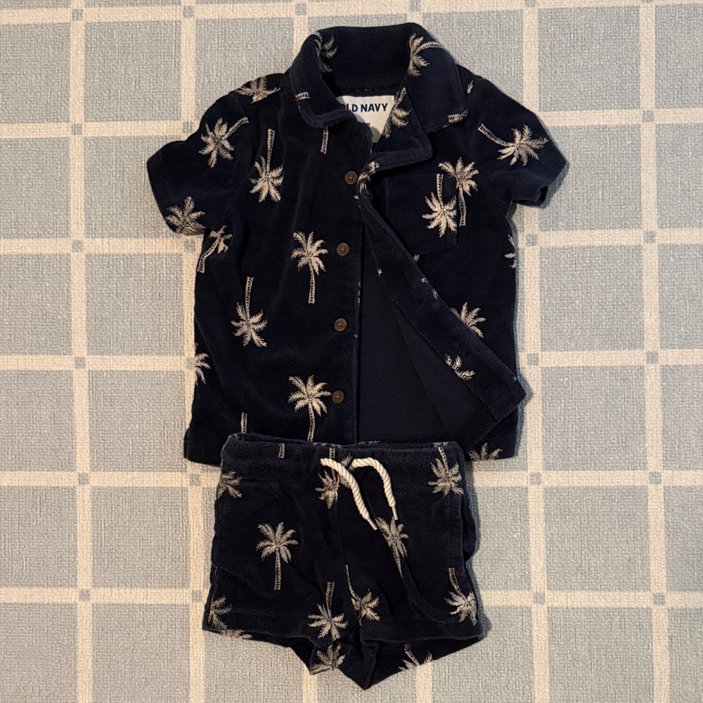 Old Navy Terry Palm Tree Shirt and Shorts Set